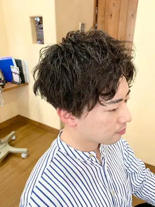 パーマ メンズ 清光 泰之のヘアスタイル