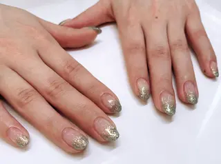 ネイル 山本 杏香のネイルデザイン