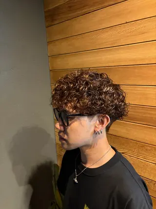 ショート パーマ Lit.by.fifth所属・litbyfifth 末吉海里のヘアスタイル