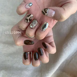 ネイル charme所属・. SHIORIのネイルデザイン