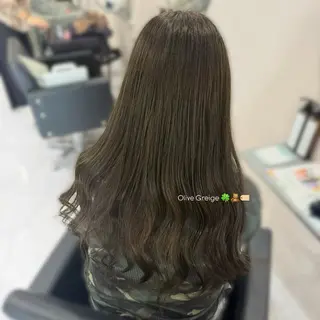 ロング カラー ヘアアレンジ 透明感カラー🪼🩵 𝐑𝐢𝐧のヘアスタイル