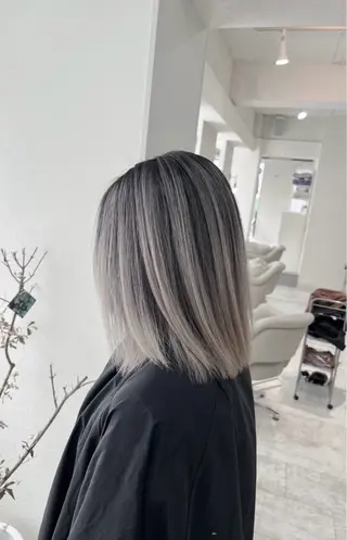 ミディアム カラー ROBIN所属・指名数No.1 /NAOYAのヘアスタイル