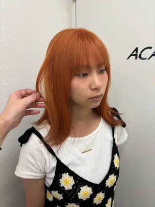 カラー ハイトーン/透明感 艶カラー/SAKI‎のヘアスタイル