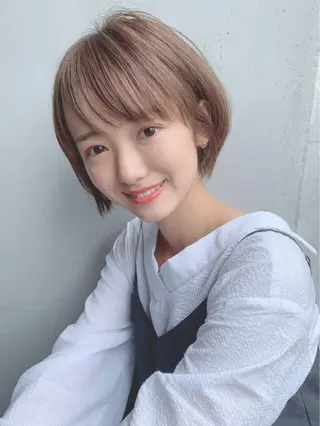 セミロング カラー パーマ ヘアアレンジ 【公式】amble luxe池袋東口🩷のヘアスタイル