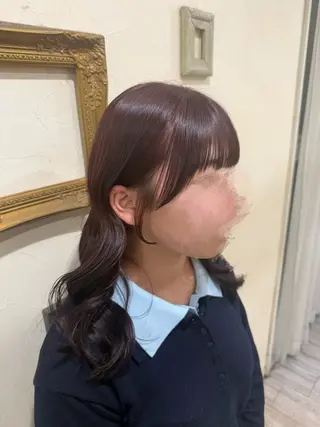 ロング カラー 岡田 梨紗のヘアスタイル