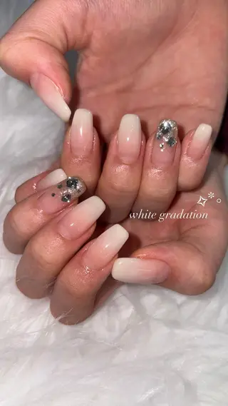 ネイル laninails所属・LANI nailsalonのネイルデザイン