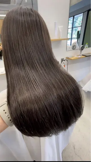 ロング NORTY所属・🫧小栗 萌衣✨のヘアスタイル