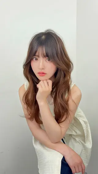 ロング カラー 韓国ヘア/レイヤー/ 顔まわり足立遥奈のヘアスタイル