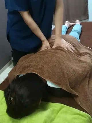 鍼灸・整体・美容鍼  ハリエのエステ・リラクイメージ