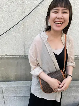 ミディアム さの あやねのヘアスタイル