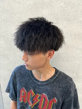 ショート カラー パーマ ヘアアレンジ メンズ 仕上がり満足度No. 1🔥BLUCK🔥のヘアスタイル