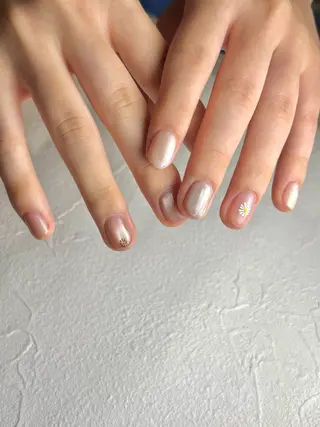 ネイル nozomi 12月受付中のネイルデザイン