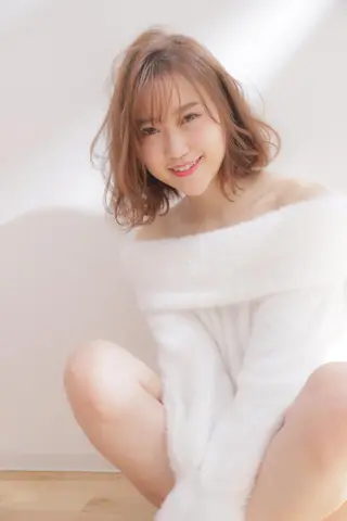 ミディアム 隠れ家美容室 RAW TOKYO 【公式】のヘアスタイル