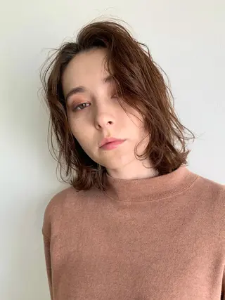 ミディアム カラー 🌿似合わせブリーチ 松本朋幸🌿のヘアスタイル