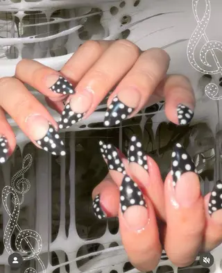 ネイル kana/モード ・グランジ໒꒱のネイルデザイン