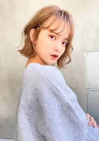 ミディアム カラー MUSASHI ブリーチカラー◎のヘアスタイル