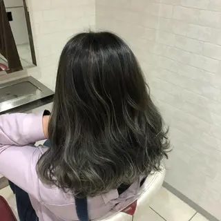 セミロング カラー Lore Airl所属・畑山 紗耶佳のヘアスタイル