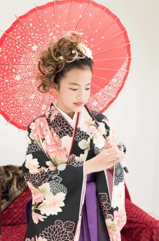 ヘアアレンジ 野咲き 美容室のマツエク・マツパデザイン