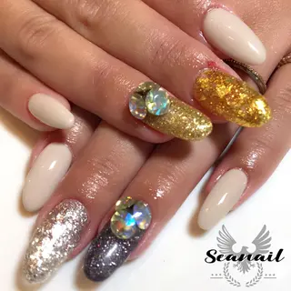 ネイル 小尾 栞のネイルデザイン