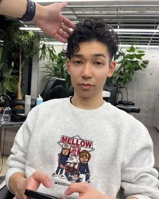 ショート パーマ メンズ ダブルカラー/ ケアブリーチ/クニトのヘアスタイル