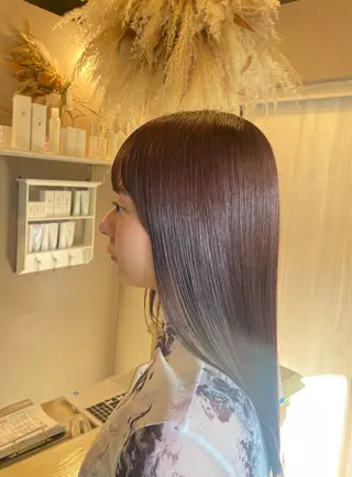 ロング カラー 荒牧 絵美のヘアスタイル