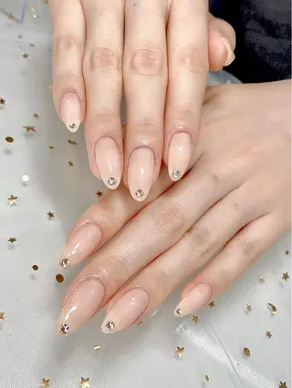 ネイル I-nailロング /ワンホン/キラキラのネイルデザイン