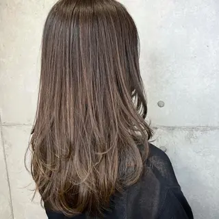 ロング カラー newi 池袋のヘアスタイル