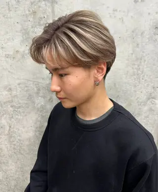 カラー メンズ 森本 笑のヘアスタイル