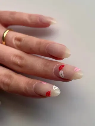 ネイル 甲村 未玖のネイルデザイン