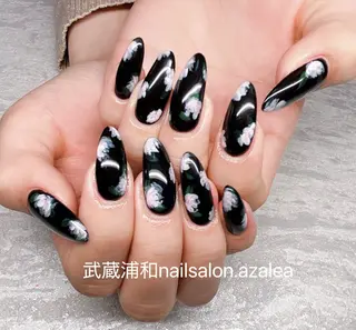 ネイル R inのネイルデザイン