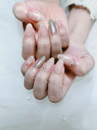 ネイル 🌈 Laule'aのネイルデザイン