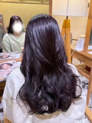 ロング 🩶透明感/レイヤー / kanon🩶のヘアスタイル