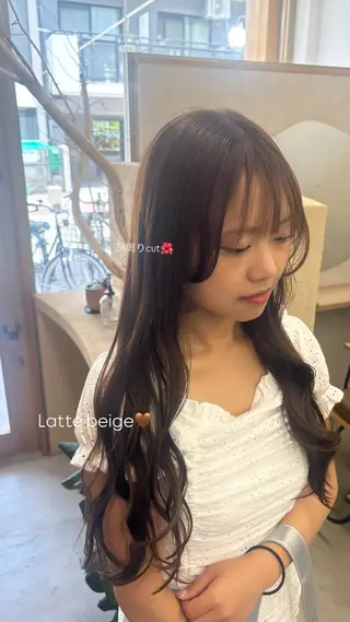 ロング ワカナ-YUCCA- モデル様募集中のヘアスタイル