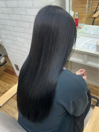 セミロング 透明感カラー/牧内 楓/インナーカラーのヘアスタイル