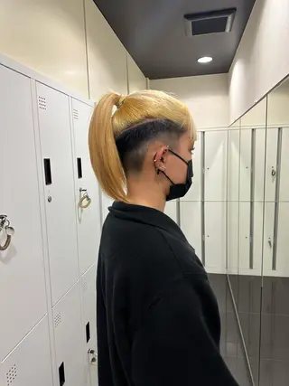 ロング カラー ブリーチカラー/ベー ジュ/Hono🦖のヘアスタイル