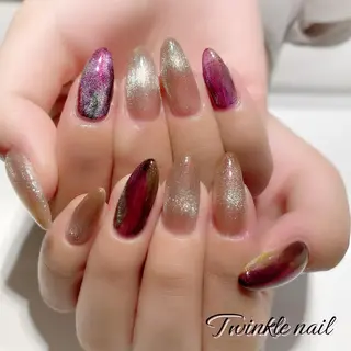 ネイル 中井 綾香の眉毛・アイブロウイメージ