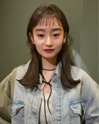 ミディアム カラー aya / カットカラーのヘアスタイル