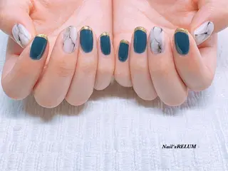 ネイル THECOLORS所属・近貞 莉奈のネイルデザイン