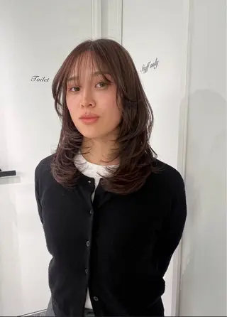 セミロング カラー LiSA/レイヤー /カラー特化のヘアスタイル