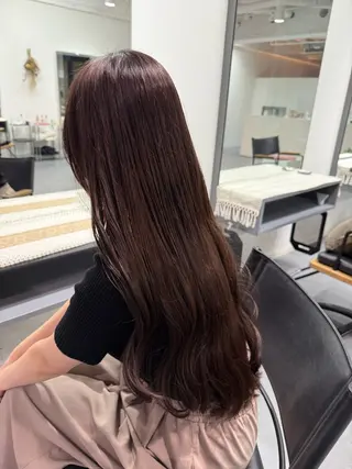 ロング カラー 八村 一花のヘアスタイル