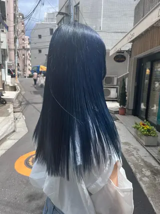 ロング カラー カジュアルを女っぽく 𝗮𝘆𝗮𝗰𝗼のヘアスタイル