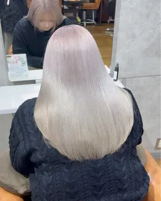 セミロング カラー mEg hair creation川崎矢向店所属・レイヤー/ブリーチ/ 艶カラー/アトムのヘアスタイル