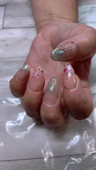 ネイル Guarendo(ガレンドゥ)錦糸町店所属・Gurando 錦糸町店のネイルデザイン