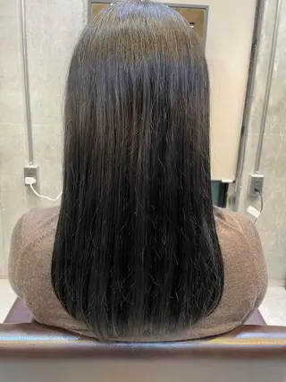 ロング 樋川 早紀のヘアスタイル