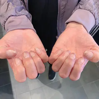 ネイル 鈴木 里奈のネイルデザイン