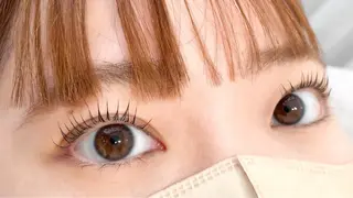 マツエク・マツパ 信田 玲奈の眉毛・アイブロウイメージ