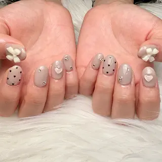 ネイル VIVA NAIL所属・自爪を傷つけない フィルイン3500円のネイルデザイン