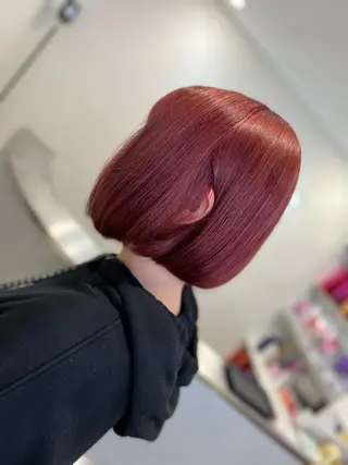 ミディアム カラー Iris所属・ハイトーン特化サロン 💎MOCA💎のヘアスタイル