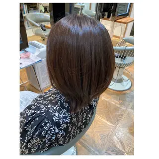 ミディアム カラー BEAUTRIUM 福岡所属・ショートカット／ 明千のヘアスタイル
