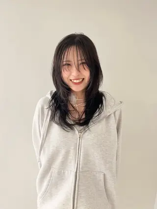 ロング カラー Kasumi | くすみブラウン×渋谷のヘアスタイル